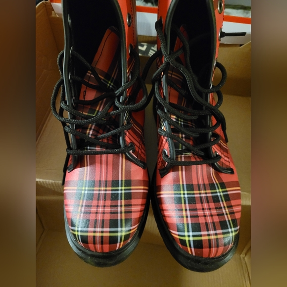 Plaid combat boots - Picture 4 of 9